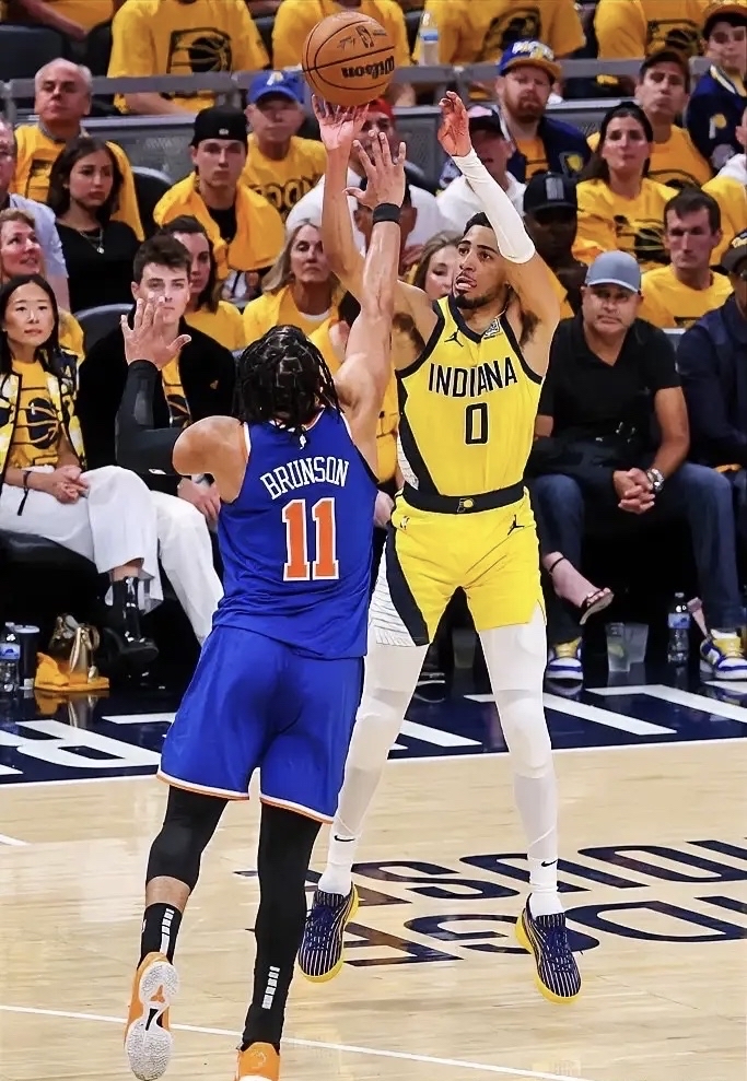 包含步行者强势马刺,卡鲁索统治全场的词条 包含步行者强势马刺,卡鲁索统治全场的词条