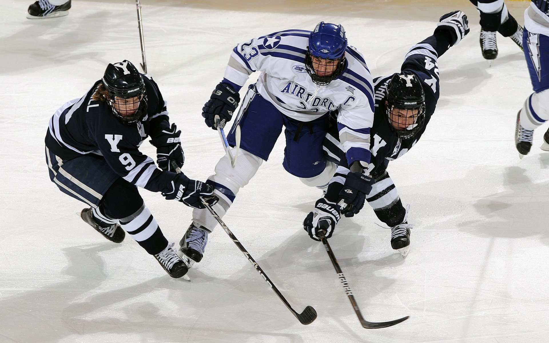 欧冠半决赛之夜,东契奇完成里程碑