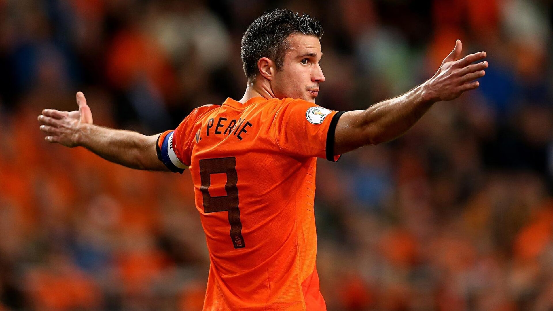 绝地反击！红牛车队史诗翻盘梅赛德斯，汉密尔顿惊艳四座演绎赛道奇迹