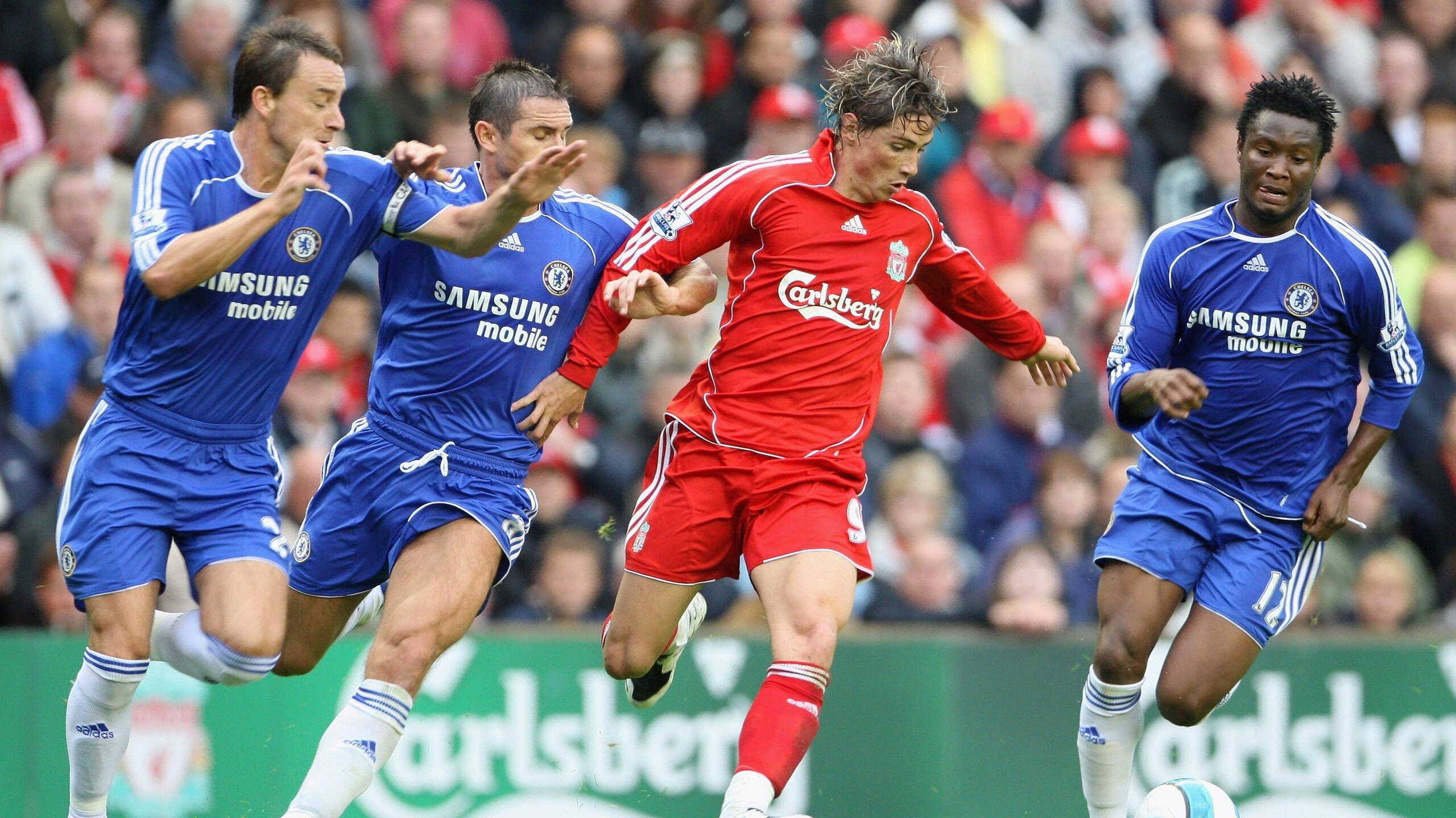 孤骑破围，汉密尔顿单骑救主，梅赛德斯逆境横扫迈凯伦